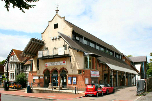 Charles_Cryer_Studio_Theatre,_Carshalton,_Surrey_-_geograph.org.uk_-_485263.jpg